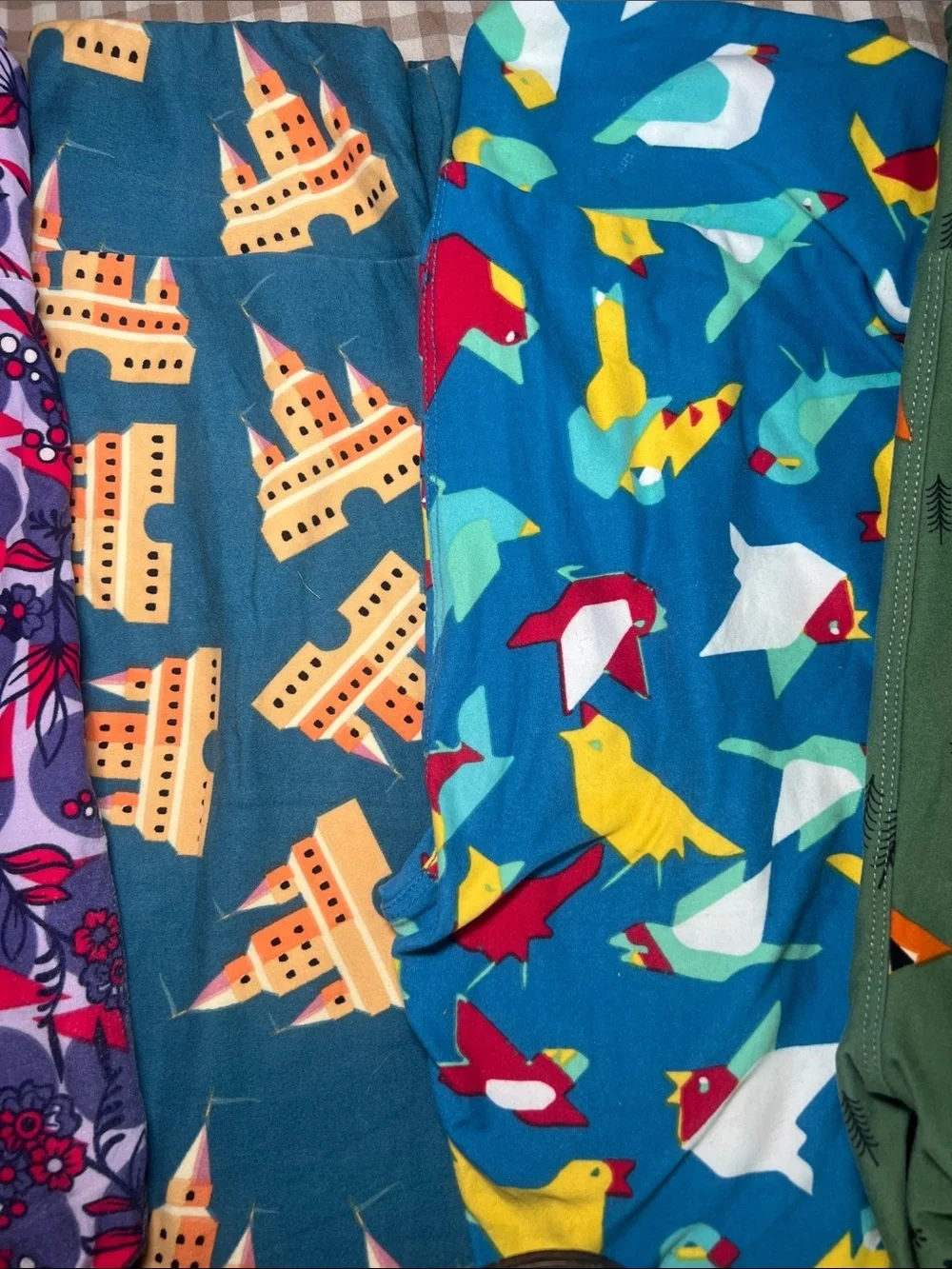 Bundle of 5 LuLaRoe One Size Leggings- Brand New